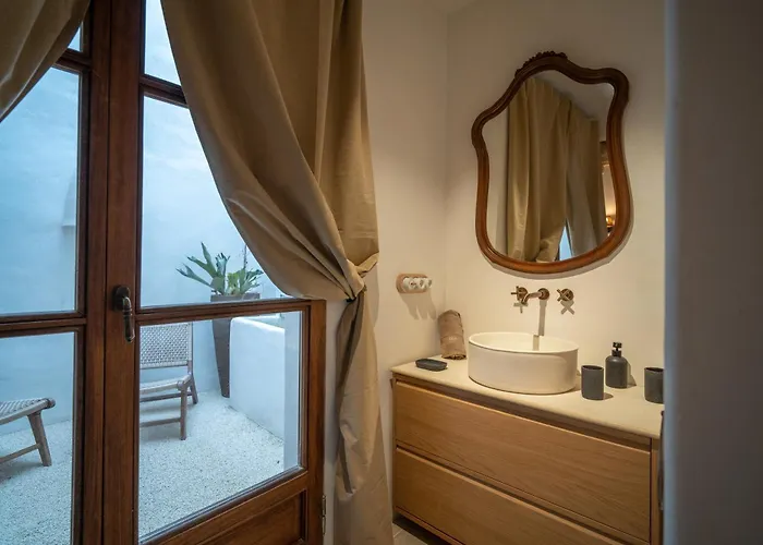 Mondejar 14 Coliving Centro Πανσιόν Εστεπόνα